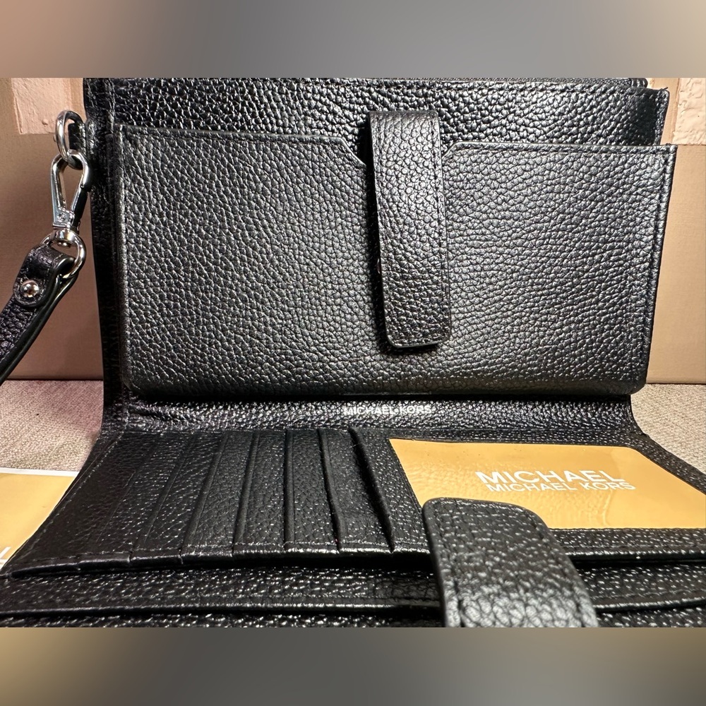 Michael Kors Wristlet Wallet - Picture 5 of 12